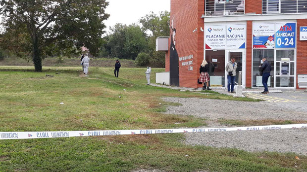 ДАН ПОСЛЕ УБИСТВА АМИЏИЋА: Полиција прикупља доказе на месту злочина, мотив и даље тајна (ФОТО+ВИДЕО)